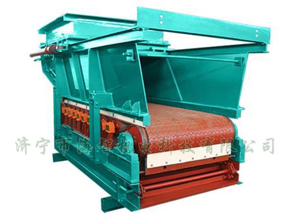 帶式（甲帶）給料機具有運行平穩(wěn)、節(jié)能、環(huán)保等優(yōu)點
